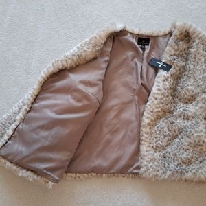 Faux Leopard Fur Coat. Worthington.  2x